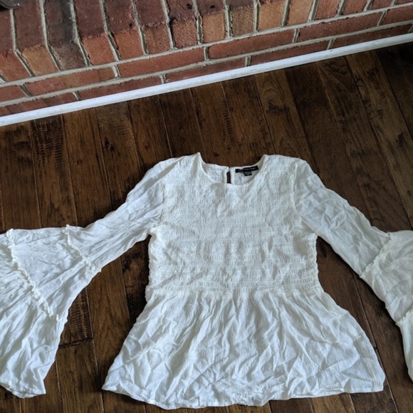 flowy bell sleeve tops